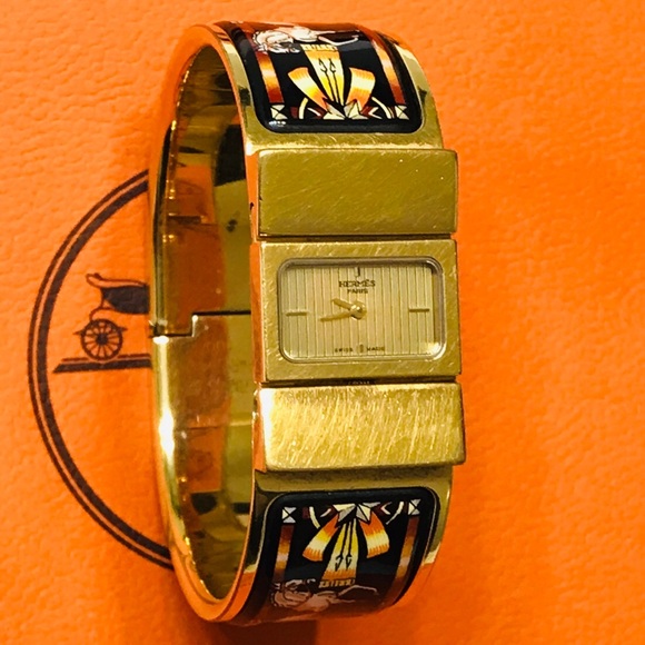 SOLD - HERMÈS Loquet Enamel Watch - Picture 2 of 16